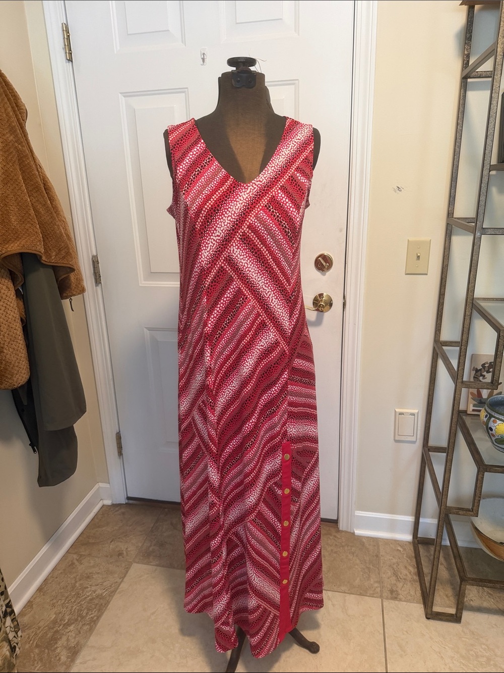 Susan Graver Red and White Sleeveless Maxi Dress